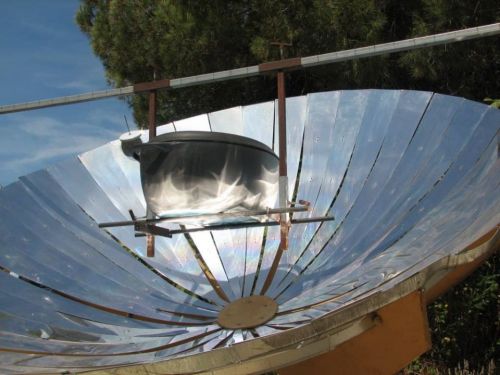 Stage Apprendre à construire un cuiseur solaire parabolique – Saint Denis sur Coise (42)